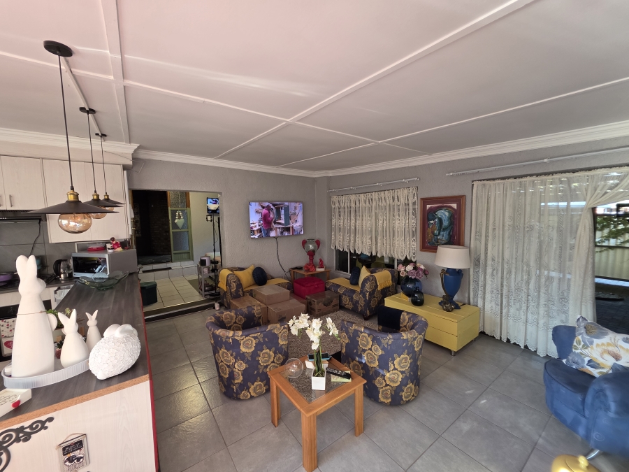 3 Bedroom Property for Sale in Riebeeckstad Free State